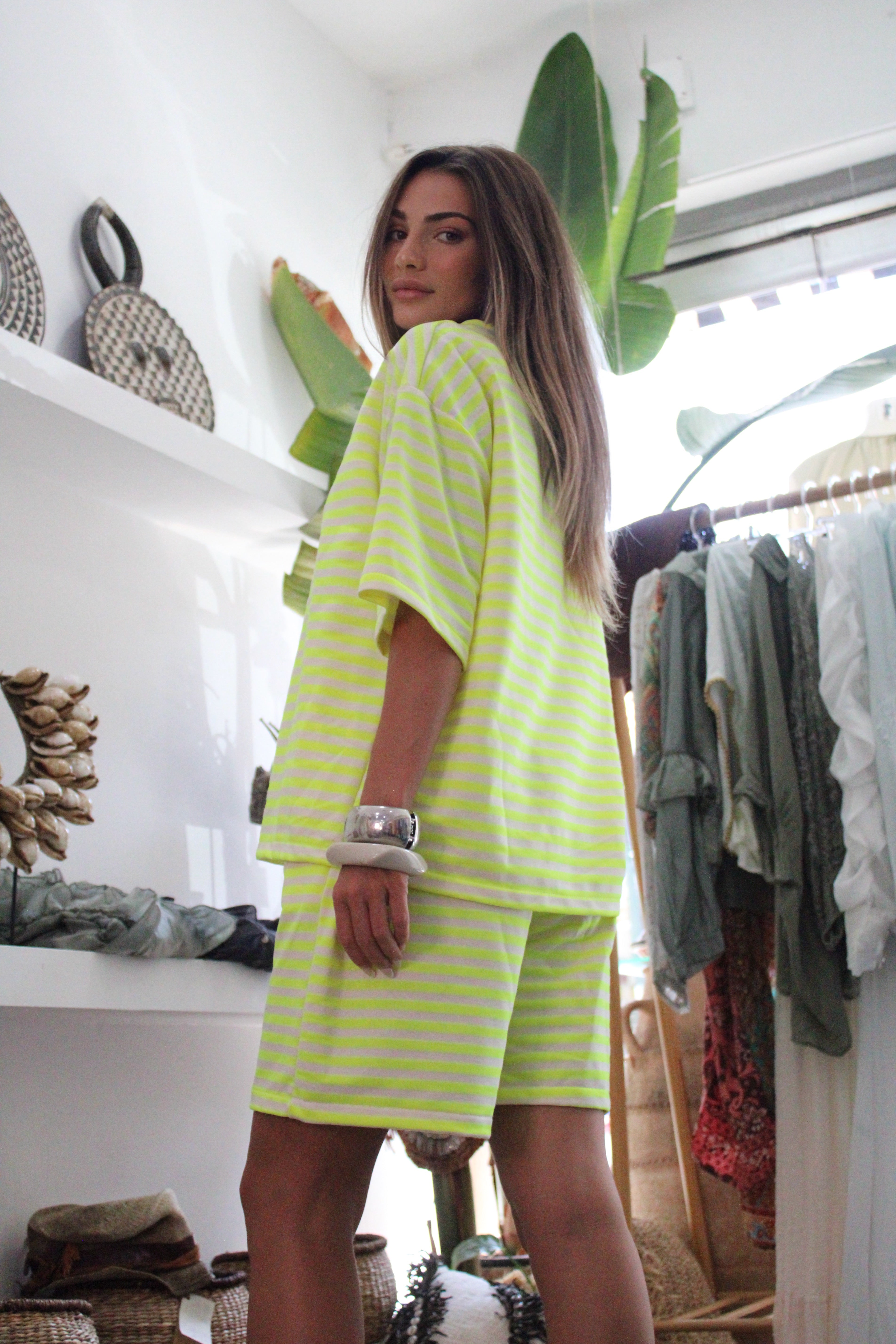 Striped set