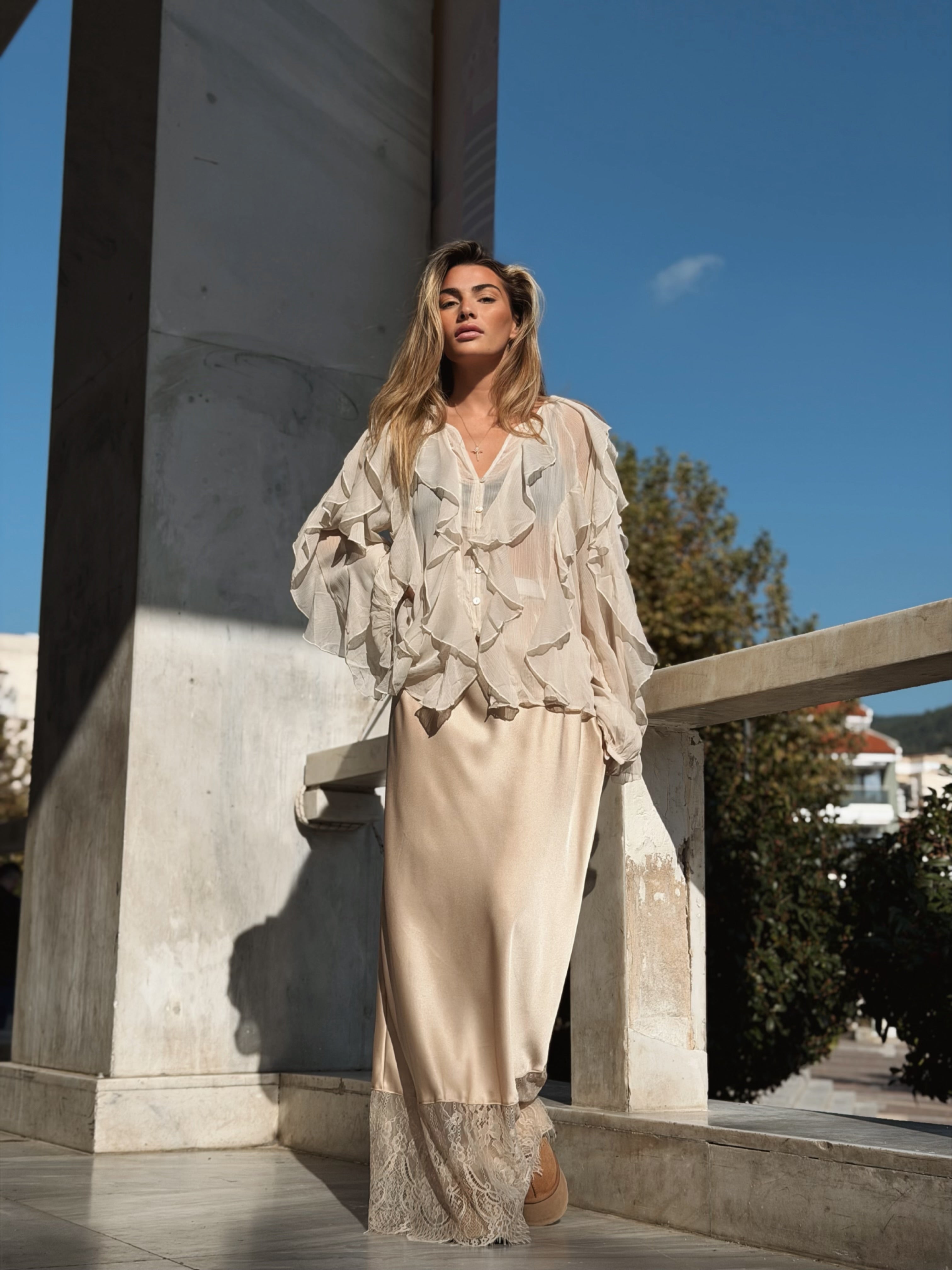 Σατέν Φούστα με Δαντέλα