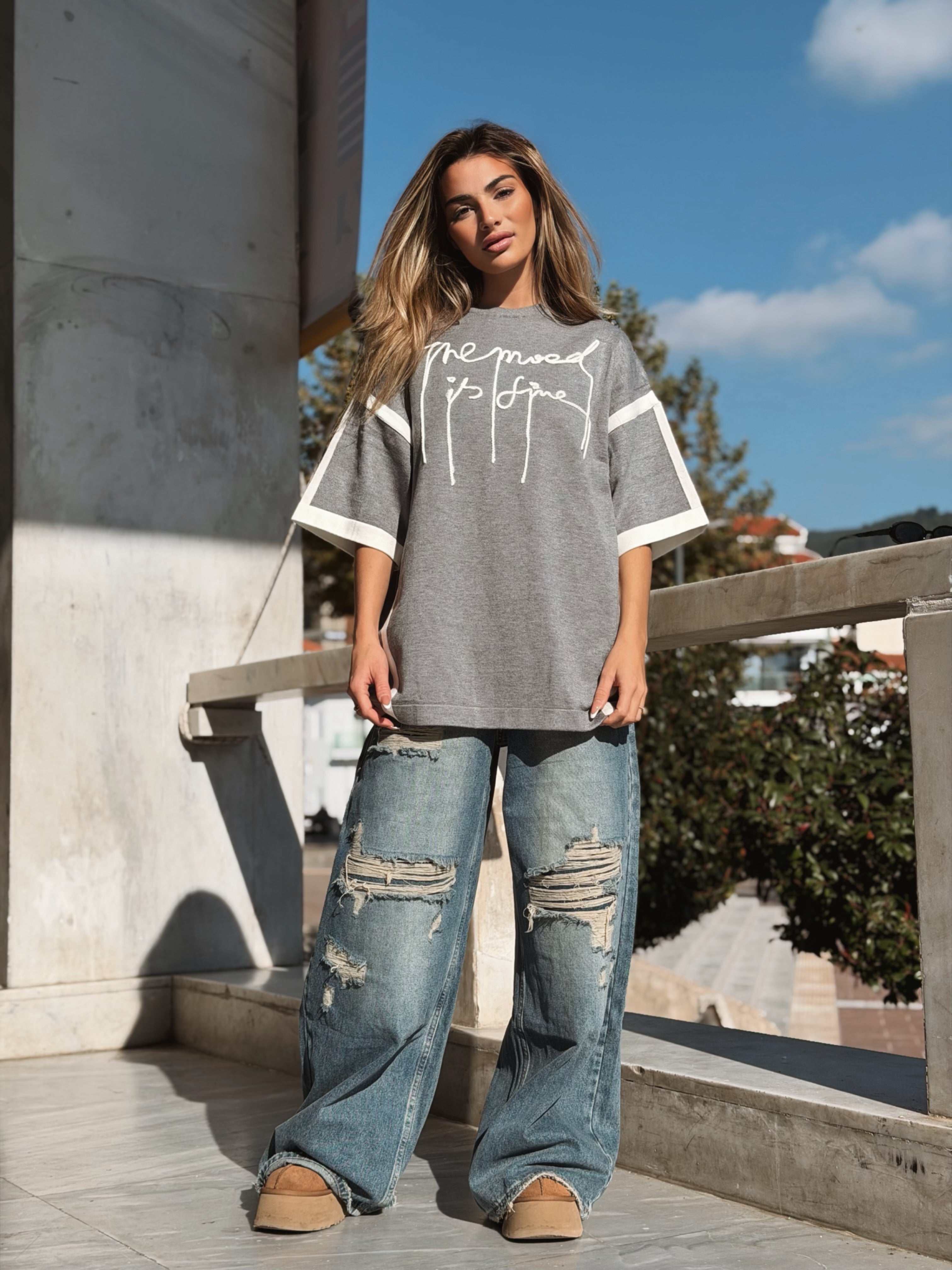 Baggy riped denim