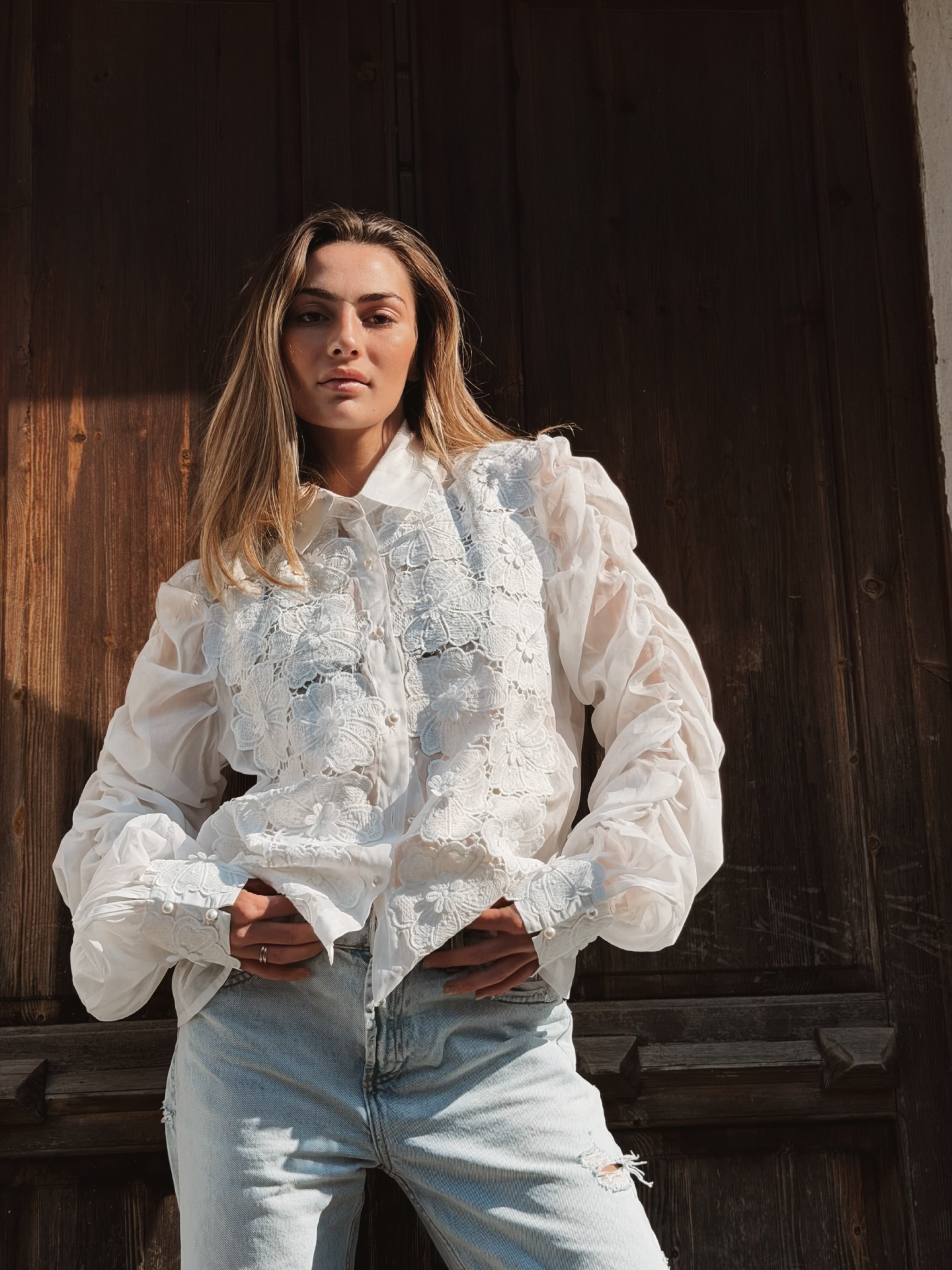 Blommy blouse