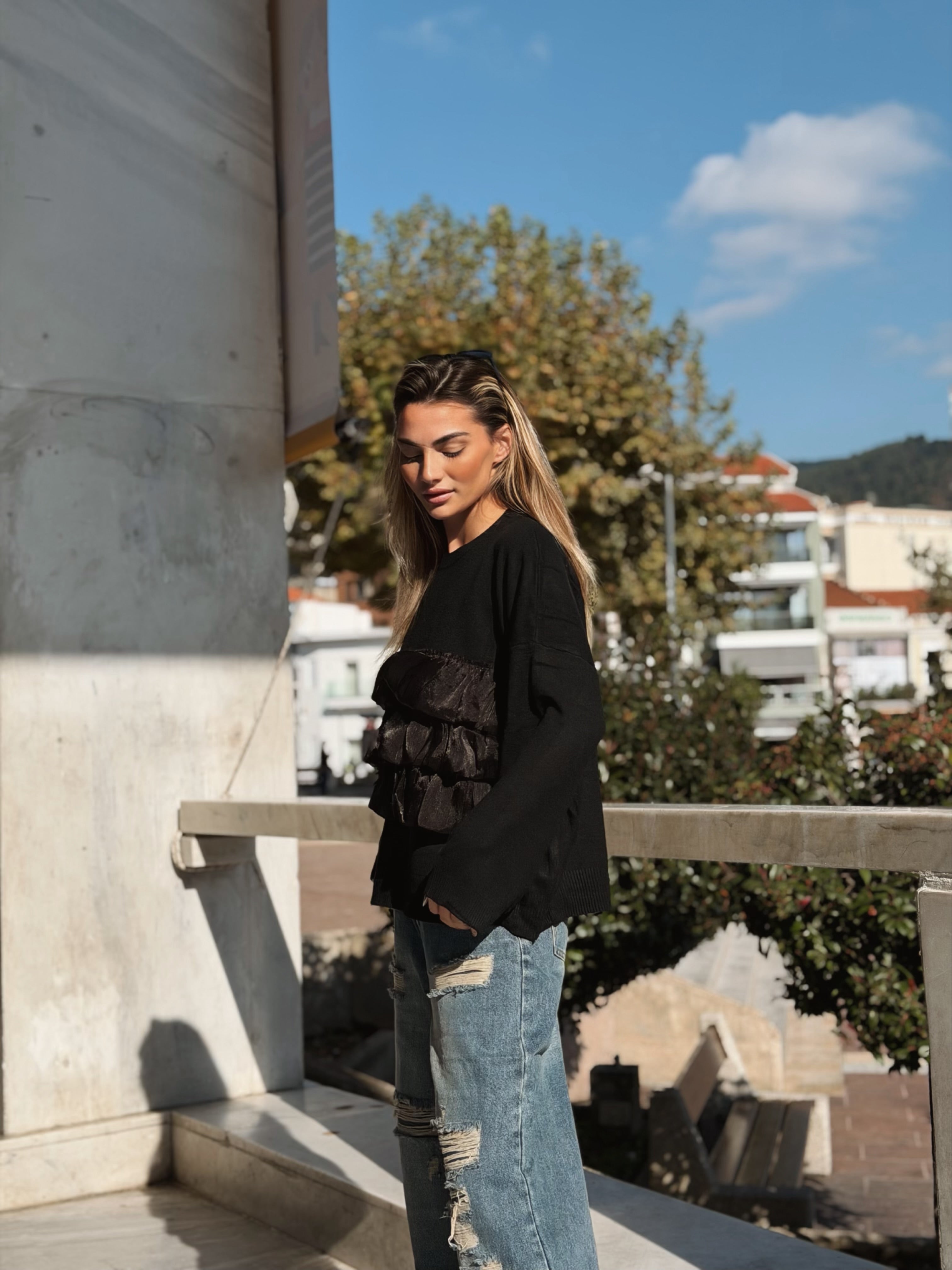 Πουλόβερ με βολάν