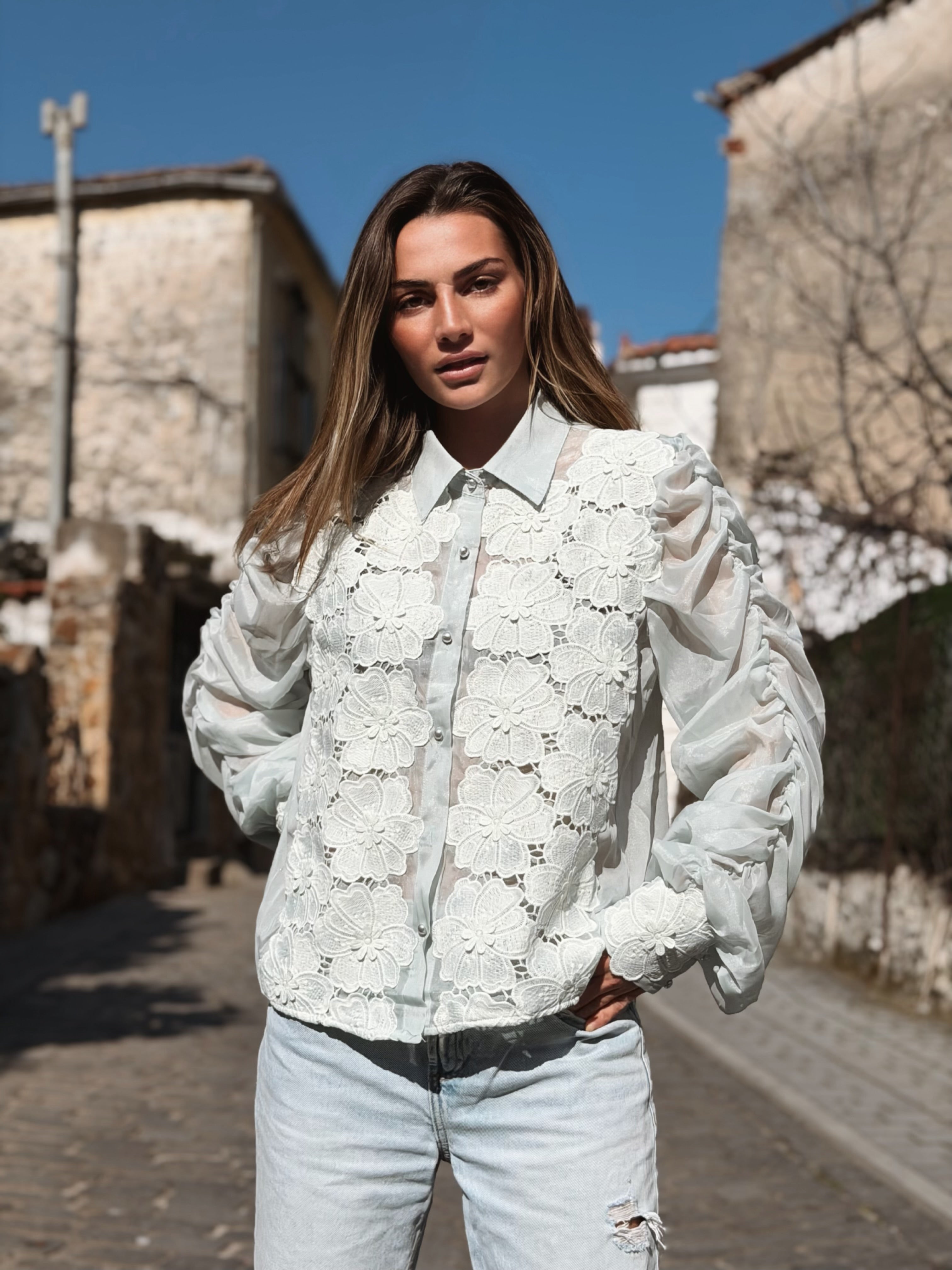 Blommy blouse
