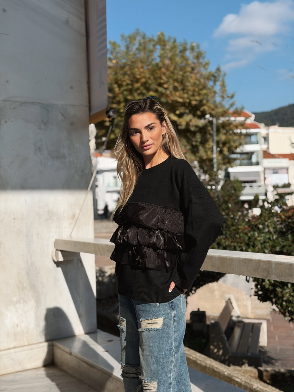 Πουλόβερ με βολάν